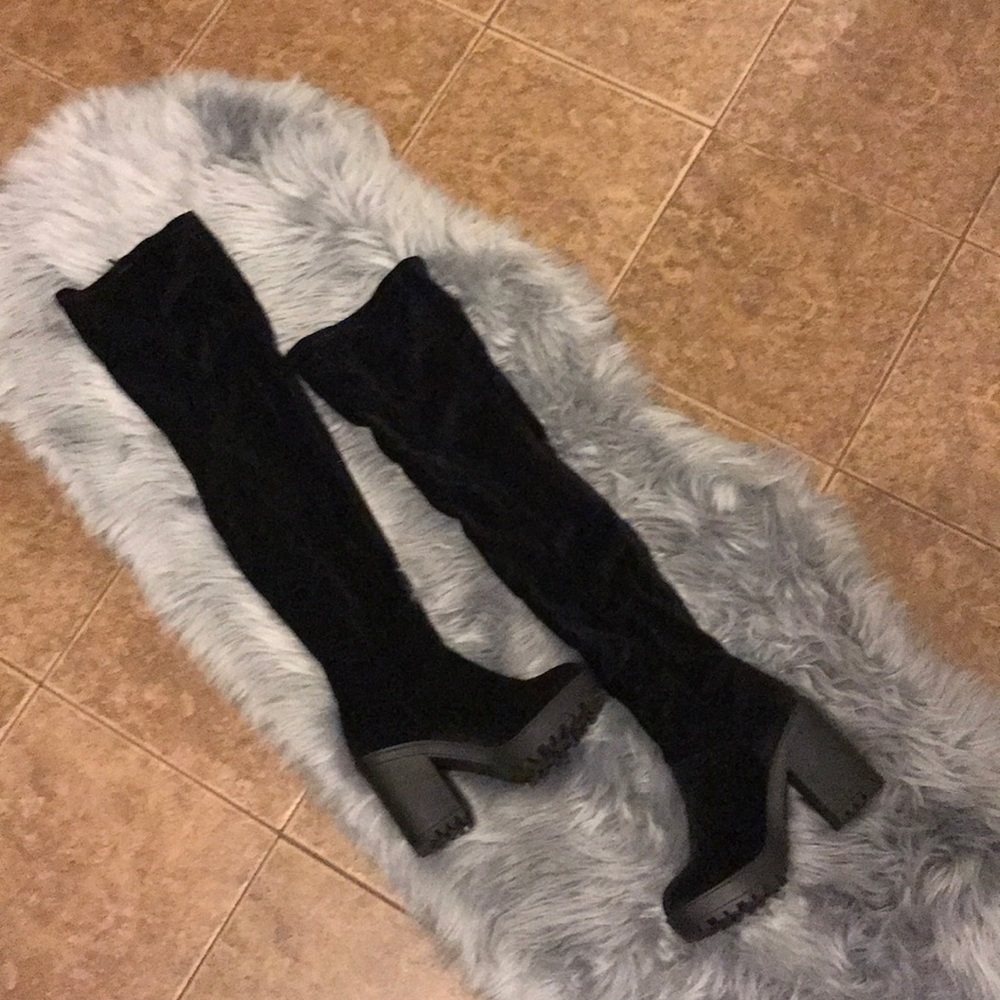 Over knees boots